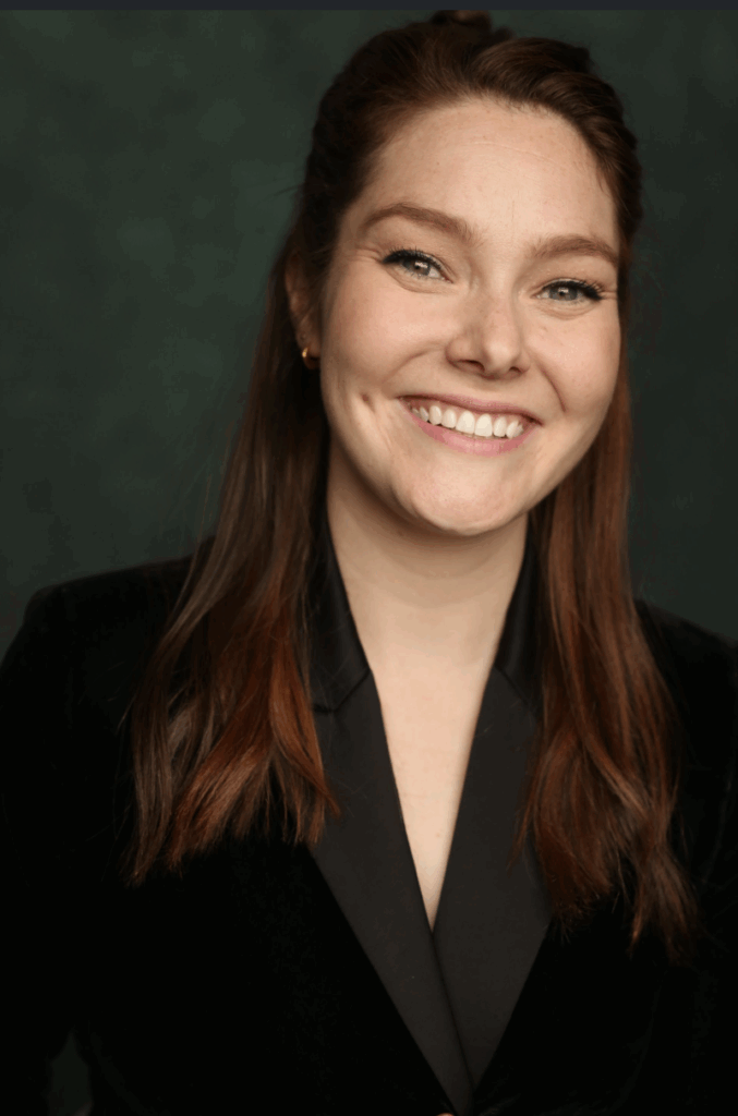 Abby Sheridan Headshot