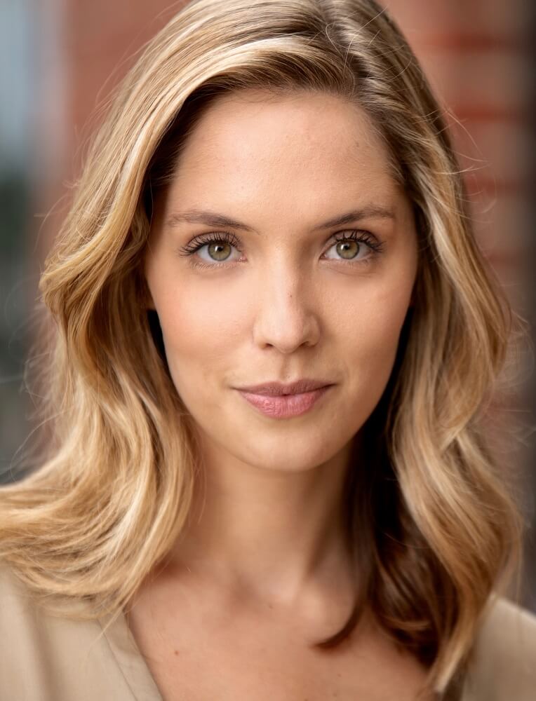 Christine Prouty Headshot
